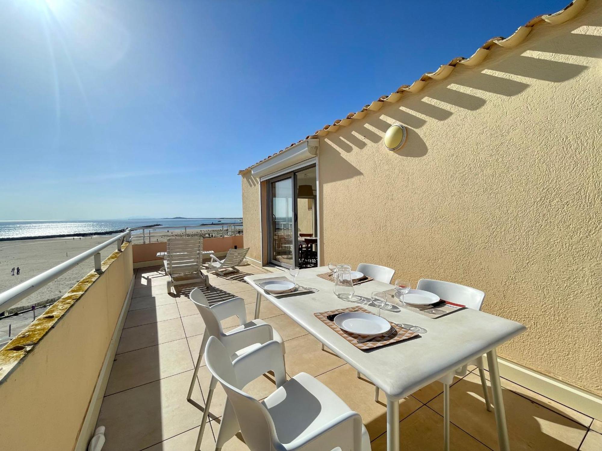 Appartement 2 Pieces Avec Terrasse 25M² Et Parking A 50M De La Plage - Fr-1-338-114 Sète Exteriér fotografie
